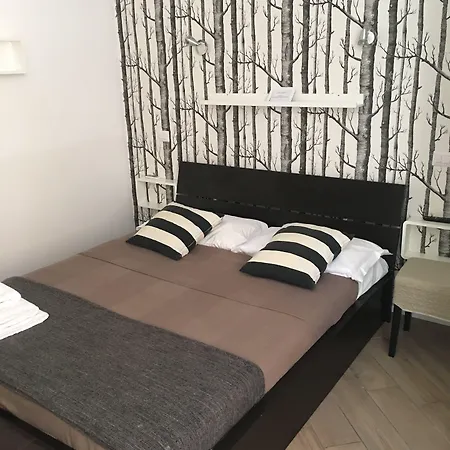 Pensión Vatican Vanity 2*